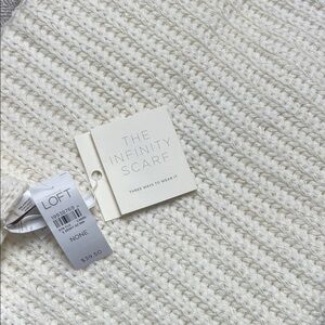 NWT LOFT Women's Ivory Infinity Scarf